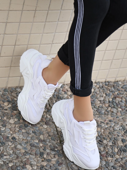 Dica Beyaz Cilt Bağcıklı Spor Ayakkabı
