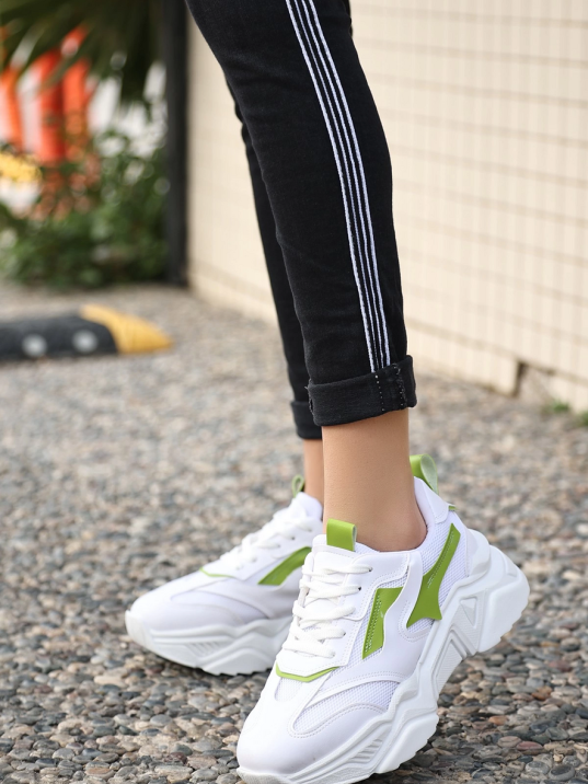 Dica Beyaz Cilt Yeşil Detaylı Bağcıklı Spor Ayakkabı