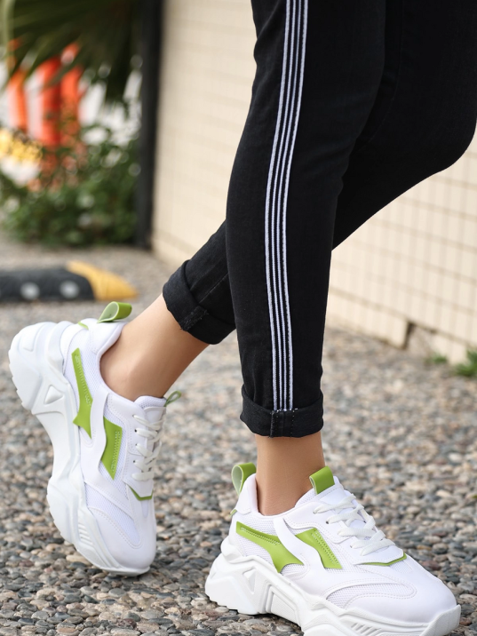Dica Beyaz Cilt Yeşil Detaylı Bağcıklı Spor Ayakkabı
