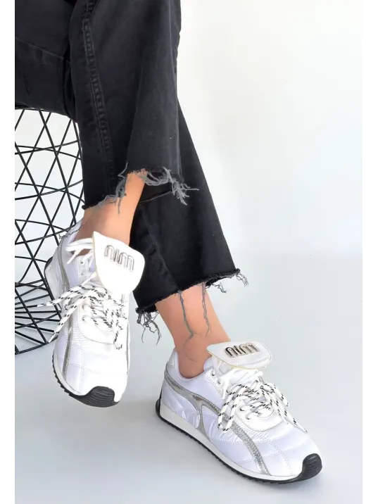 Dissa Beyaz Cilt Bağcıklı Paraşüt Detaylı Spor Ayakkabı