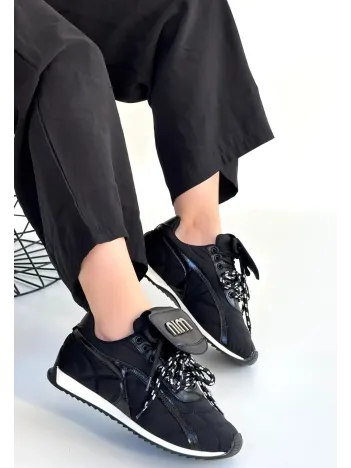 Dissa Siyah Cilt Bağcıklı Paraşüt Detaylı Spor Ayakkabı