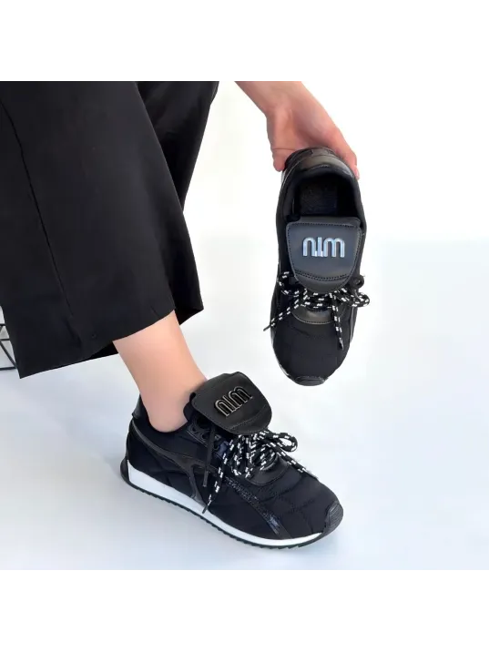 Dissa Siyah Cilt Bağcıklı Paraşüt Detaylı Spor Ayakkabı