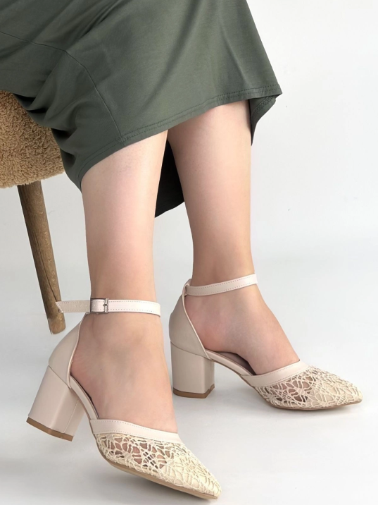 Dmop Bej Cilt Tül Detaylı Topuklu Ayakkabı
