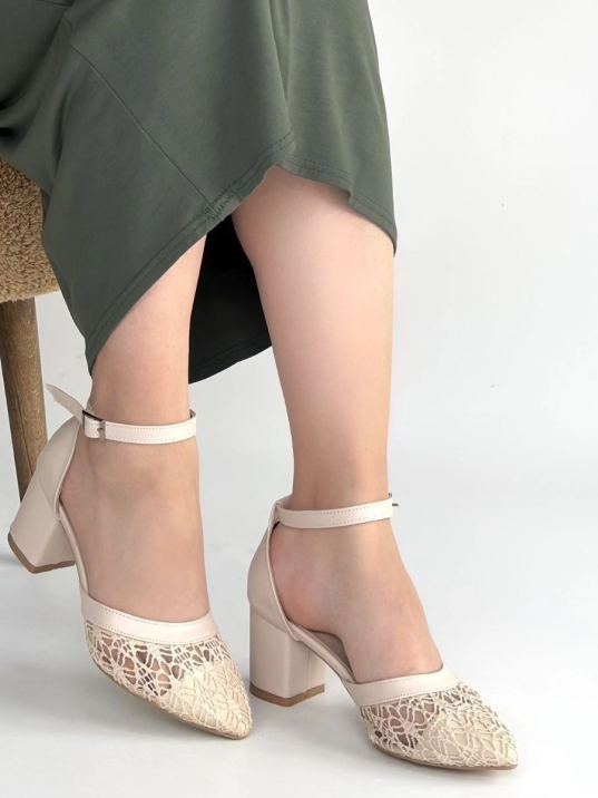 Dmop Bej Cilt Tül Detaylı Topuklu Ayakkabı