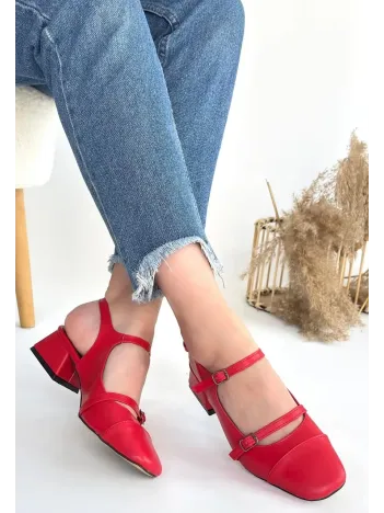 Doran Kırmızı Cilt Topuklu Ayakkabı Doran Kırmızı Cilt Topuklu Ayakkabı
