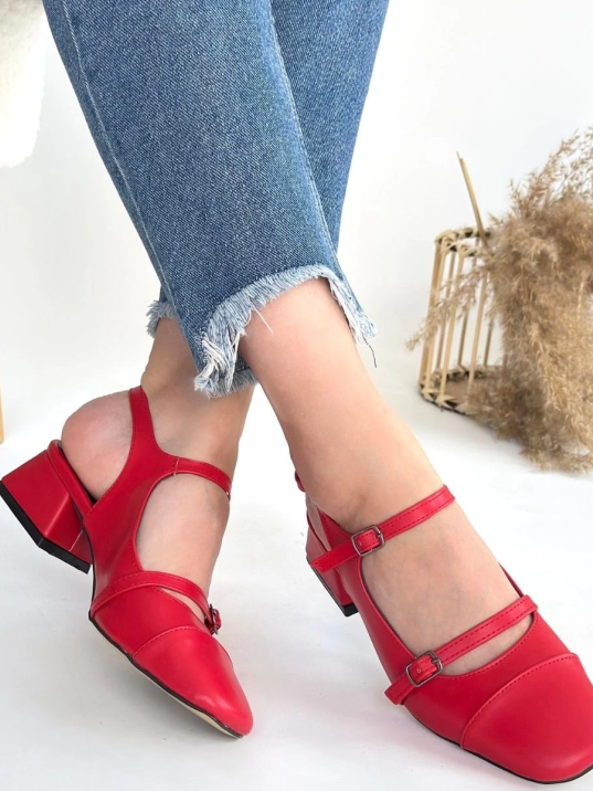 Doran Kırmızı Cilt Topuklu Ayakkabı Doran Kırmızı Cilt Topuklu Ayakkabı