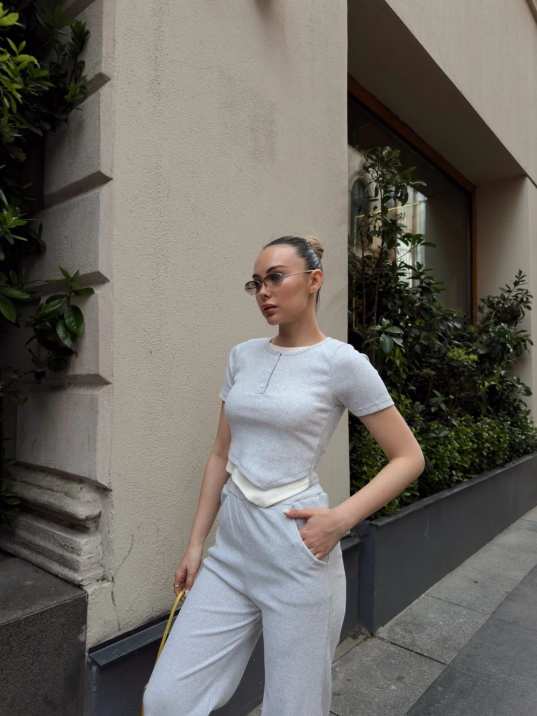 Düğme yakalı gri alt üst takım s3943 Düğme yakalı gri alt üst takım s3943