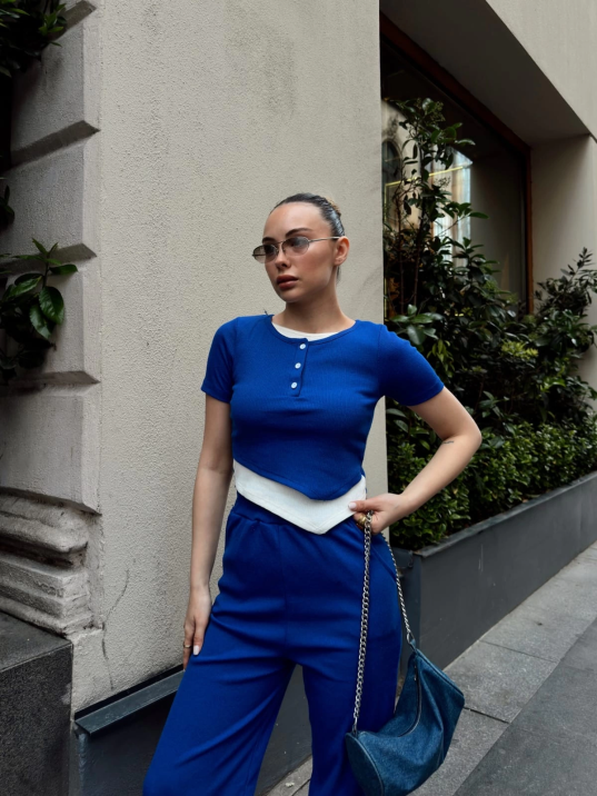 Düğme yakalı saks alt üst takım s3943 Düğme yakalı saks alt üst takım s3943