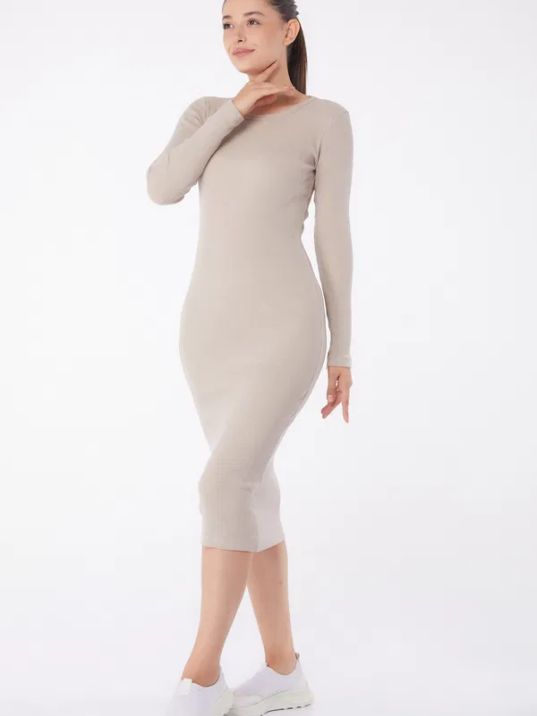 Düz Bisiklet Yaka Kadın Midi Elbise Düz Bisiklet Yaka Kadın Midi Elbise