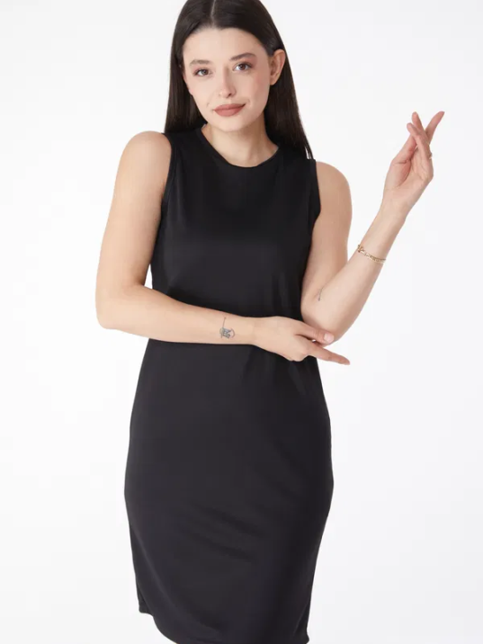 Düz Bisiklet Yaka Kadın Siyah Mini Elbise Düz Bisiklet Yaka Kadın Siyah Mini Elbise