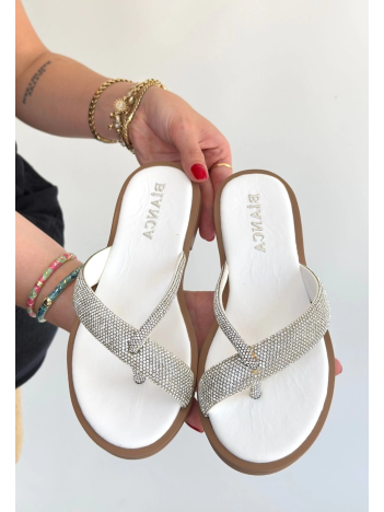 Eday Gümüş Boncuk İşlemeli Terlik Eday Gümüş Boncuk İşlemeli Terlik