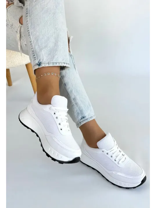 Edva Beyaz Cilt Bağcıklı Spor Ayakkabı