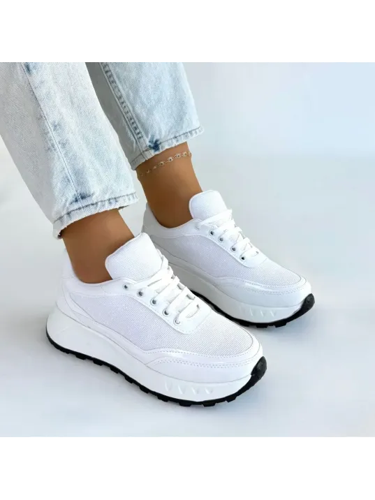 Edva Beyaz Cilt Bağcıklı Spor Ayakkabı