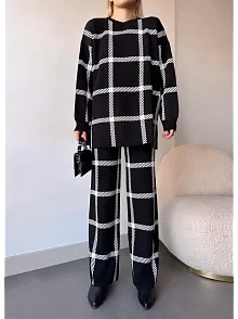 Ekoseli Triko Takım Siyahbeyaz