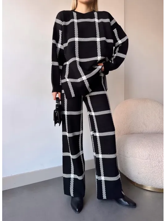 Ekoseli Triko Takım Siyahbeyaz