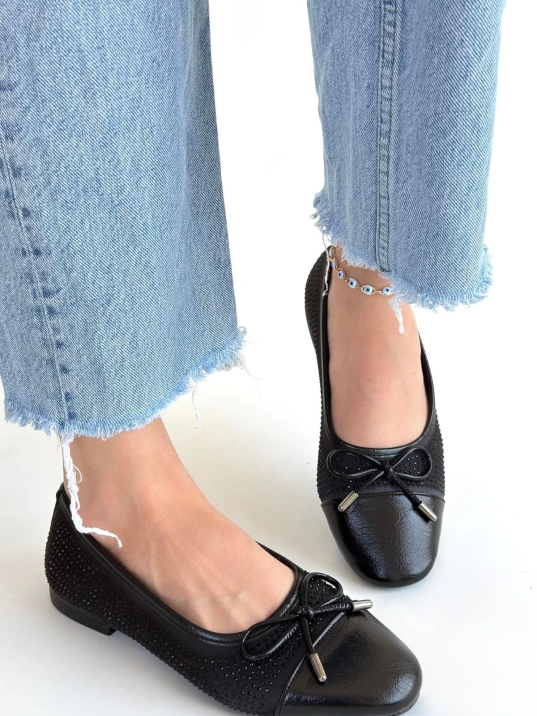 Etya Siyah Cilt Babet Ayakkabı Etya Siyah Cilt Babet Ayakkabı