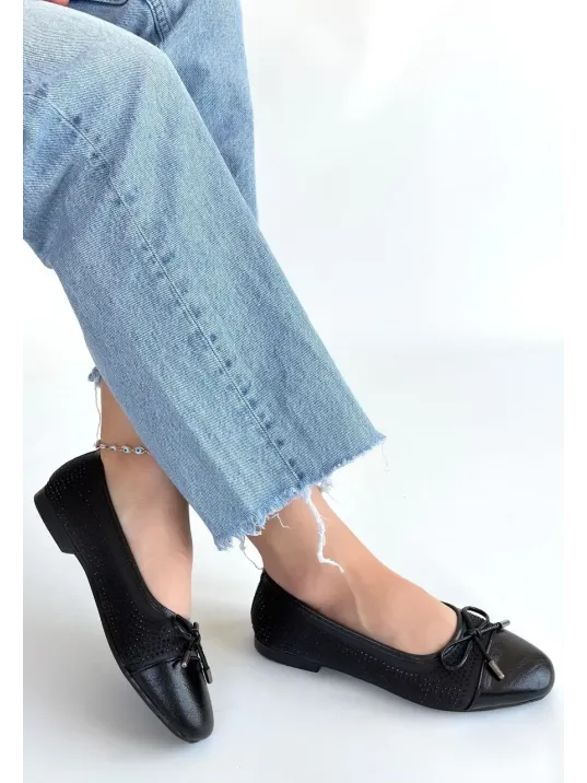 Etya Siyah Cilt Babet Ayakkabı Etya Siyah Cilt Babet Ayakkabı