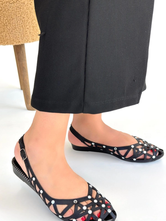 Faty Siyah Cilt Babet Ayakkabı Faty Siyah Cilt Babet Ayakkabı