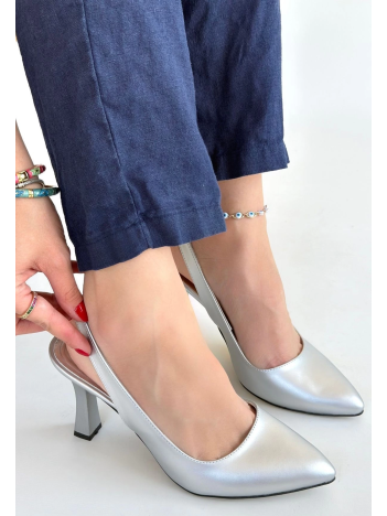 Feey Gümüş Cilt Topuklu Ayakkabı Feey Gümüş Cilt Topuklu Ayakkabı