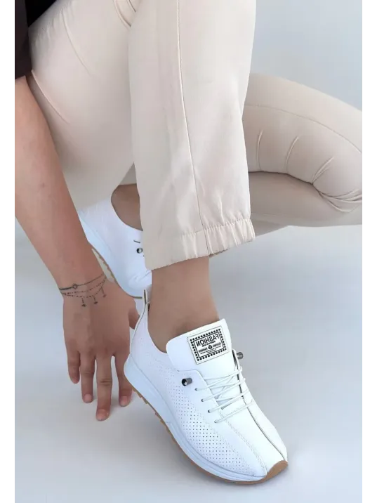 Fiert Beyaz Cilt Bağcıklı Spor Ayakkabı