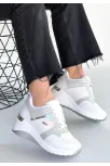 Geja Beyaz Cilt Bağcıklı Spor Ayakkabı