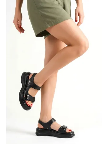 Ginya Siyah Cilt Cırt Cırtlı Sandalet