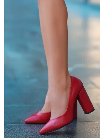 Giort Kırmızı Cilt Topuklu Ayakkabı
