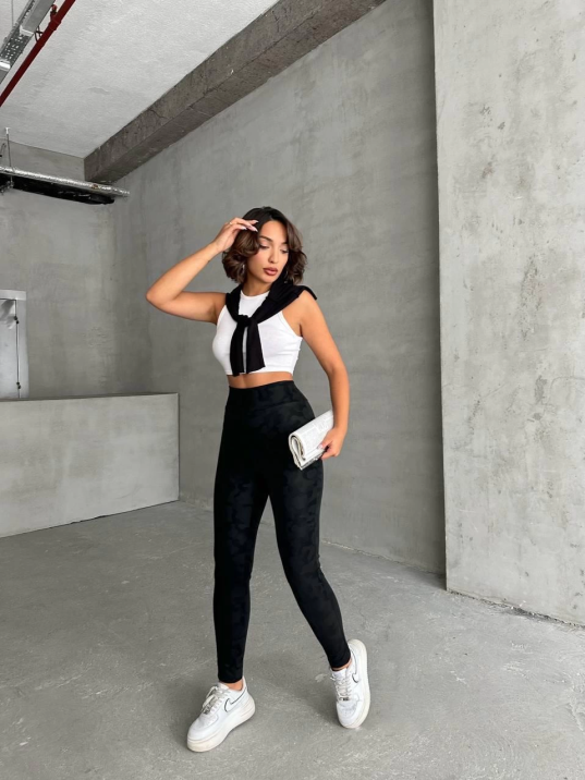 Gizli yan fermuarlı bulut desenli tayt siyah h248638 Gizli yan fermuarlı bulut desenli tayt siyah h248638