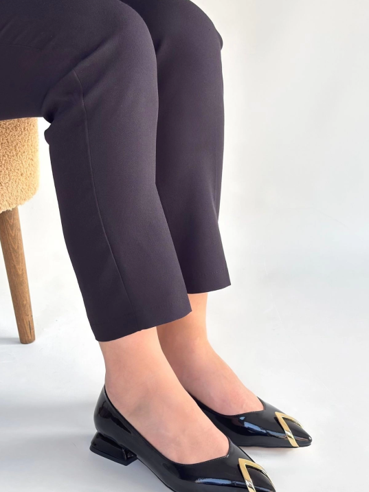 Goes Siyah Rugan Babet Ayakkabı