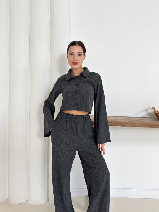 Gömlek yaka kaplama düğmeli takım antrasit st265866 Gömlek yaka kaplama düğmeli takım antrasit st265866