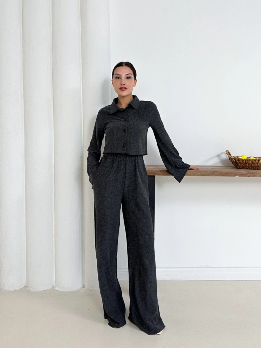 Gömlek yaka kaplama düğmeli takım antrasit st265866 Gömlek yaka kaplama düğmeli takım antrasit st265866