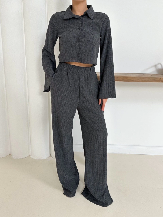 Gömlek yaka kaplama düğmeli takım antrasit st265866 Gömlek yaka kaplama düğmeli takım antrasit st265866