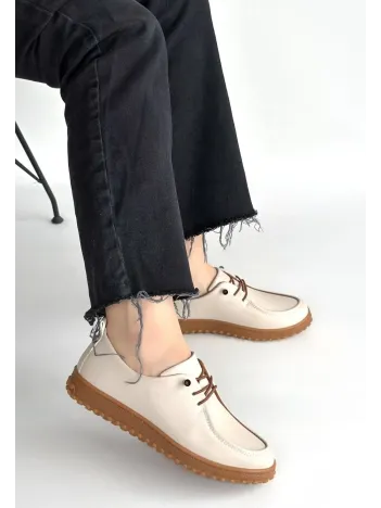 Guot Bej Cilt Bağcıklı Babet Ayakkabı