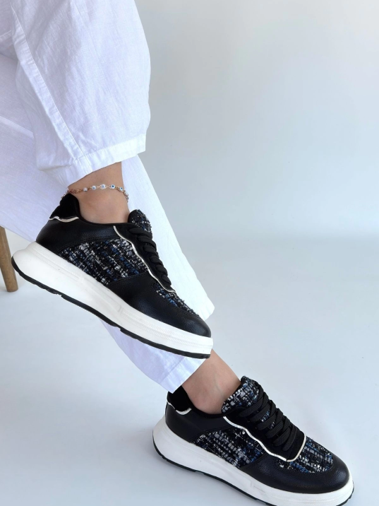 Hawer Siyah Cilt Bağcıklı Spor Ayakkabı Hawer Siyah Cilt Bağcıklı Spor Ayakkabı