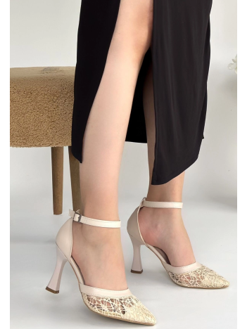 Hejja Bej Cilt Tül Detaylı Topuklu Ayakkabı Hejja Bej Cilt Tül Detaylı Topuklu Ayakkabı