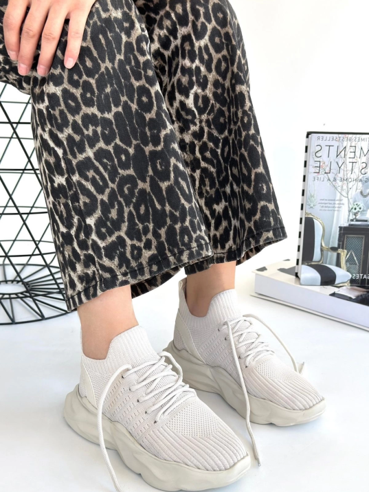 Henta Bej Triko Bağcıklı Spor Ayakkabı Henta Bej Triko Bağcıklı Spor Ayakkabı