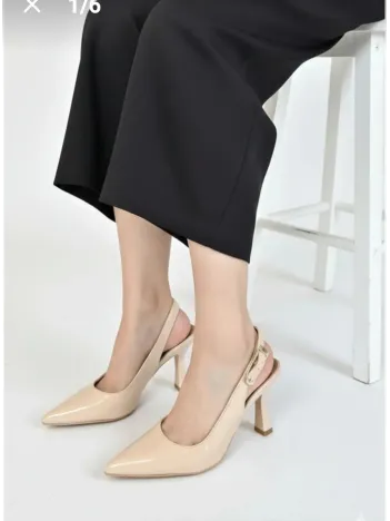 Hies Bej Rugan Topuklu Ayakkabı Hies Bej Rugan Topuklu Ayakkabı