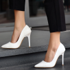 Hillar Beyaz Cilt Stiletto Ayakkabı Hillar Beyaz Cilt Stiletto Ayakkabı