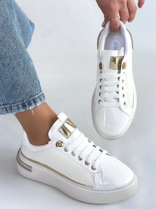 Hley Beyaz Rugan Paraşüt Detaylı Bağcıklı Spor Ayakkabı Hley Beyaz Rugan Paraşüt Detaylı Bağcıklı Spor Ayakkabı