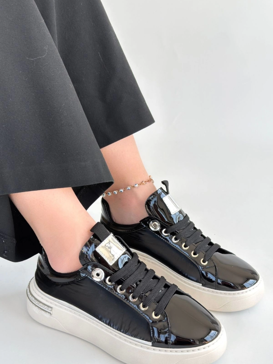 Hley Siyah Rugan Paraşüt Detaylı Bağcıklı Spor Ayakkabı Hley Siyah Rugan Paraşüt Detaylı Bağcıklı Spor Ayakkabı