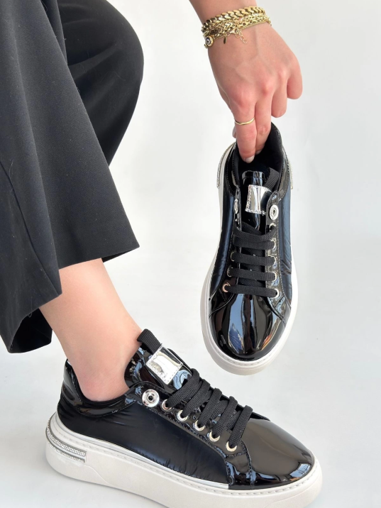 Hley Siyah Rugan Paraşüt Detaylı Bağcıklı Spor Ayakkabı Hley Siyah Rugan Paraşüt Detaylı Bağcıklı Spor Ayakkabı