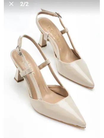 Hoost Bej Rugan Topuklu Ayakkabı Hoost Bej Rugan Topuklu Ayakkabı