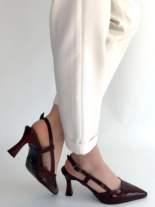 Hoost Bordo Rugan Topuklu Ayakkabı