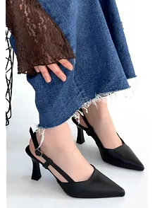 Hoost Siyah Cilt Topuklu Ayakkabı