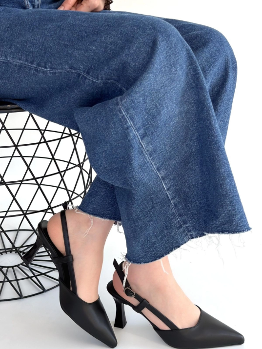 Hoost Siyah Cilt Topuklu Ayakkabı