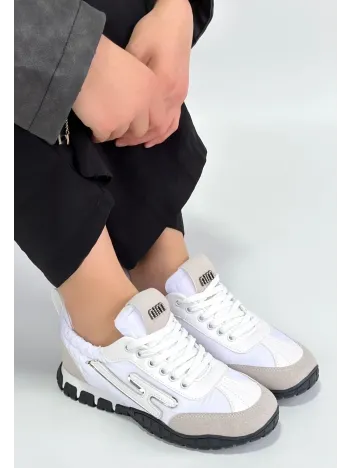 Huer Beyaz Nubuk Bağcıklı Spor Ayakkabı