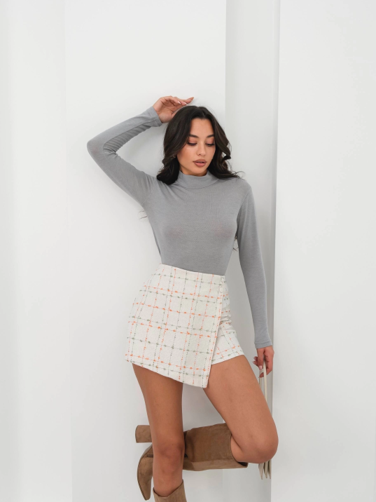 İki düğmeli kaz ayağı desen ch kumaş şort etek beyazturuncu h26414 İki düğmeli kaz ayağı desen ch kumaş şort etek beyazturuncu h26414