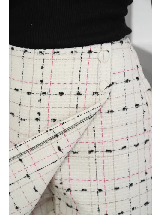 İki Düğmeli Şort Etek Beyaz H26414