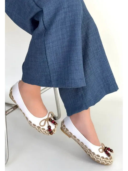 Ilwe Beyaz Cilt Babet Ayakkabı Ilwe Beyaz Cilt Babet Ayakkabı