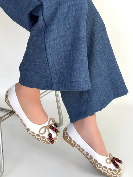 Ilwe Beyaz Cilt Babet Ayakkabı